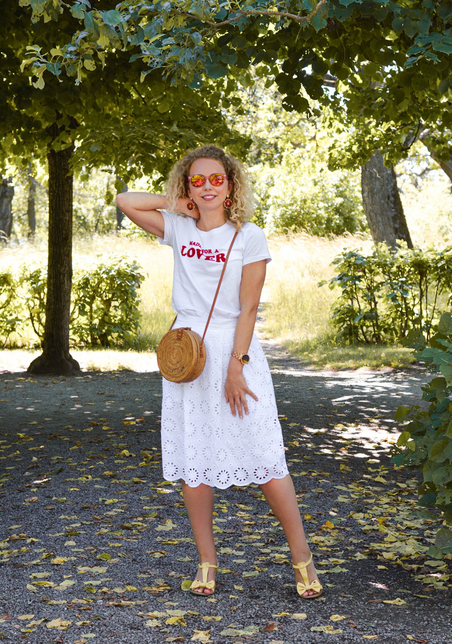 Allwhite Outfit für Midsommar in Stockholm - Kationette